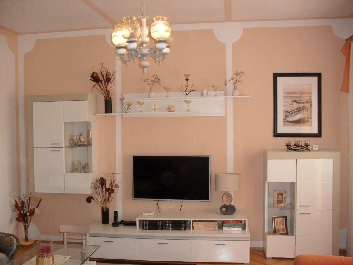 Apartments Desanka ロパール エクステリア 写真