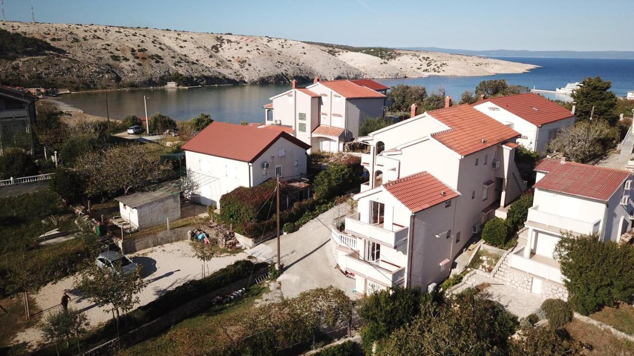 Apartments Desanka ロパール エクステリア 写真